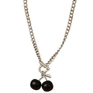 Black Cherry pendant‎ silver necklace NWT SKUJ036
